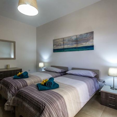 Sunny Modern Apartments Mellieħa Kültér fotó