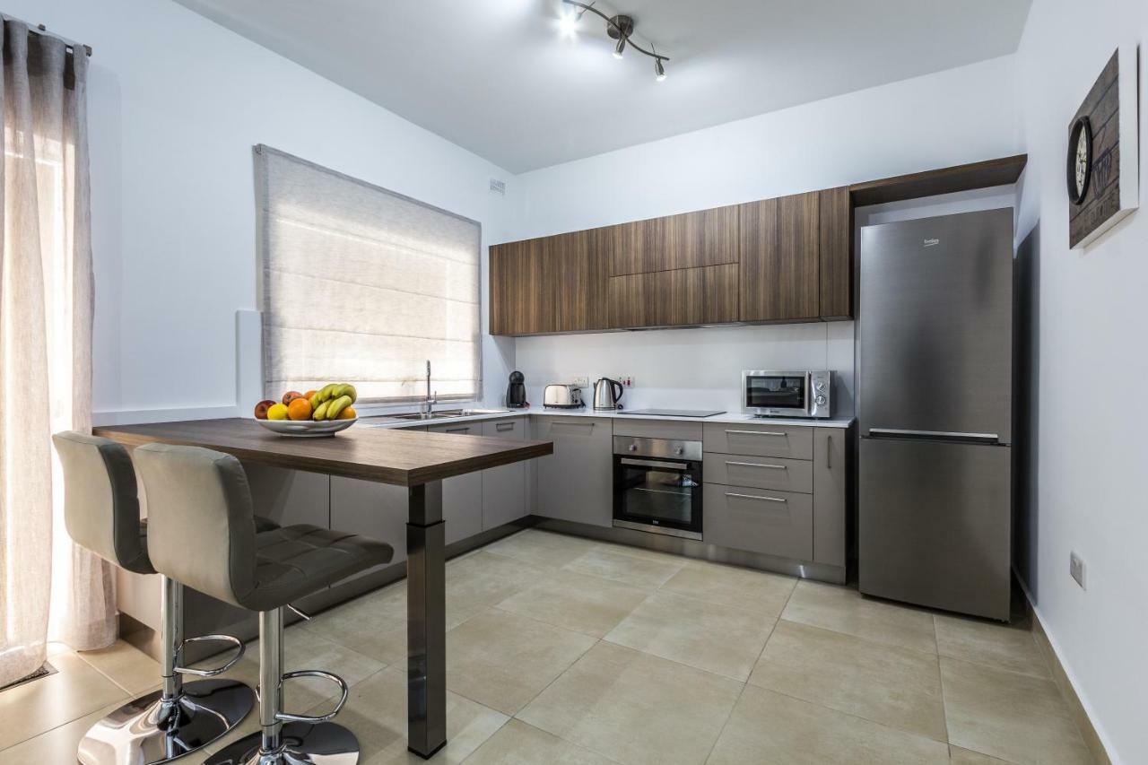 Sunny Modern Apartments Mellieħa Kültér fotó